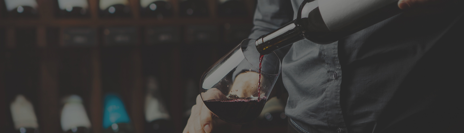 Ein Vacu Vin Wine Saver GRATIS ab einem Bestellwert von 199,-! 05/2022 - Slider